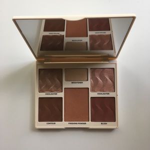 Cover FX Perfector Face Palette in Medium Deep